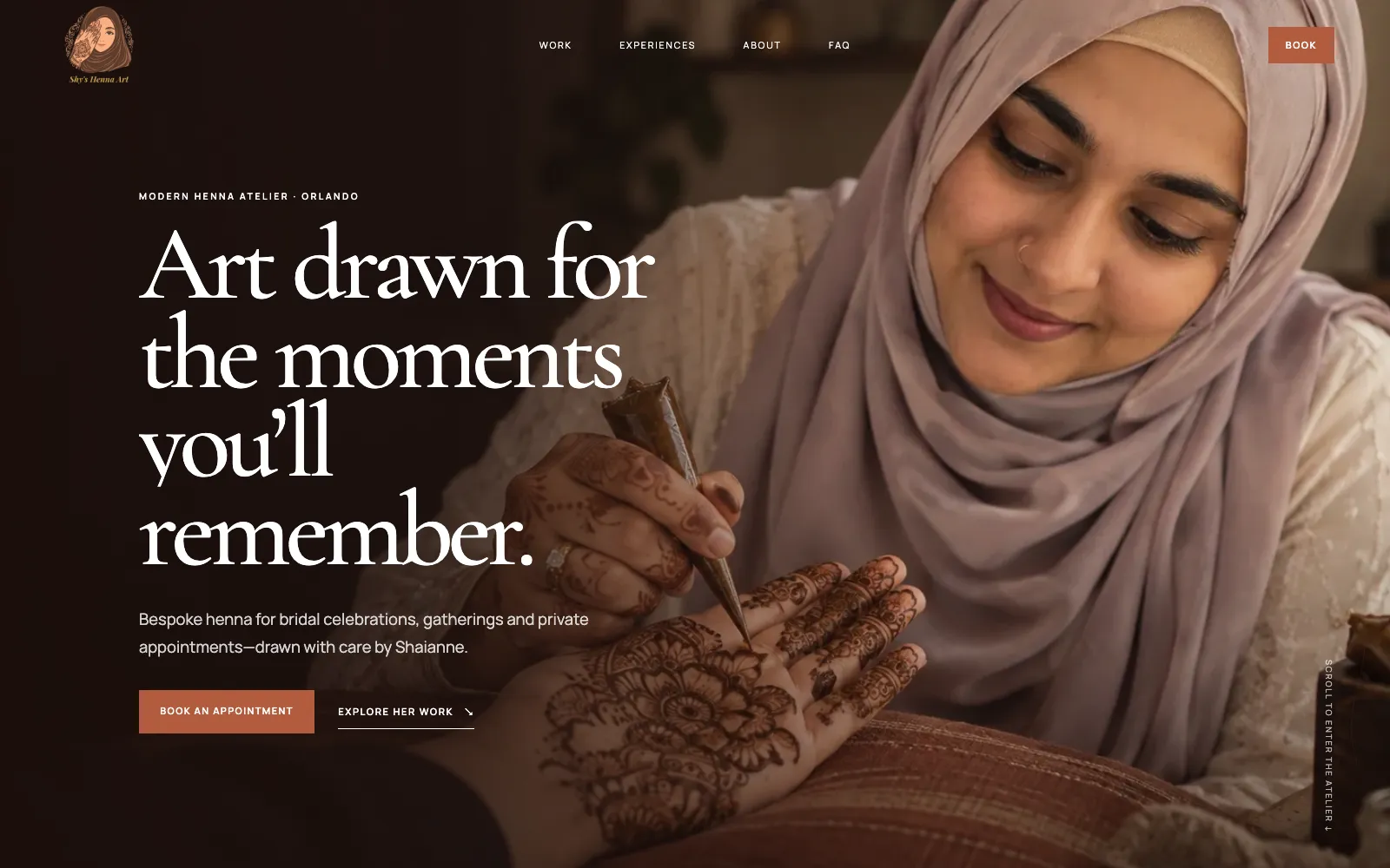 Shy’s Henna Art website homepage with a henna artist at work